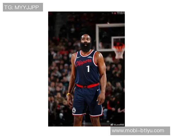 哈登三节表现稳定贡献16分10助攻4抢断带领球队取得积极正负值 哈登三节表现稳定贡献16分10助攻4抢断带领球队取得积极正负值