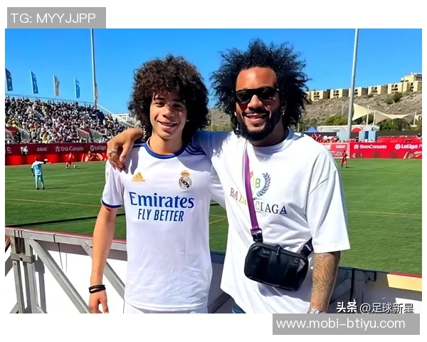 马塞洛称巴西队是世界杯夺冠热门内马尔和C罗应获更高荣誉 马塞洛称巴西队是世界杯夺冠热门内马尔和C罗应获更高荣誉